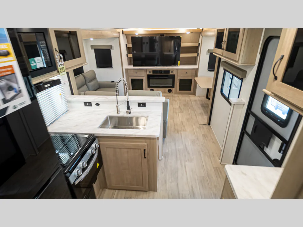 2026 Forest River Solaire 3300FLBS, Photos photo 15