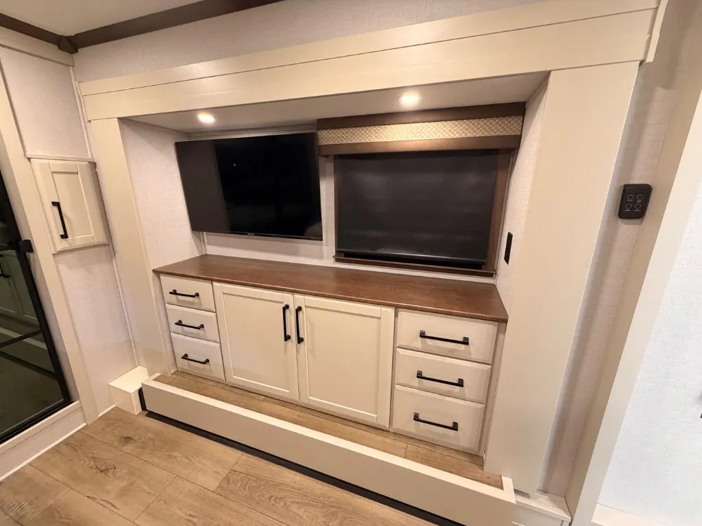 2026 Forest River RiverStone 420RE, Photos photo 45