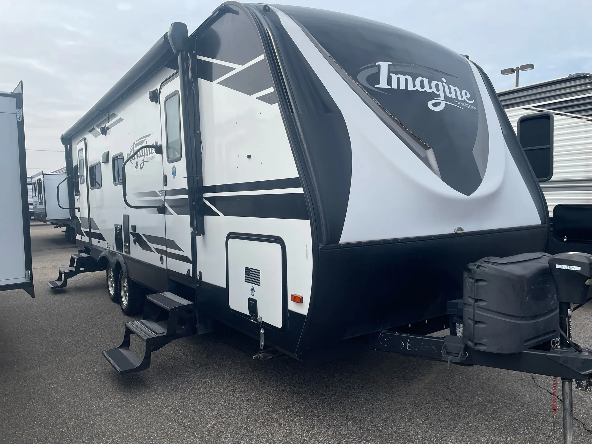 2021 Grand Design Imagine 2500RL - Photo 2
