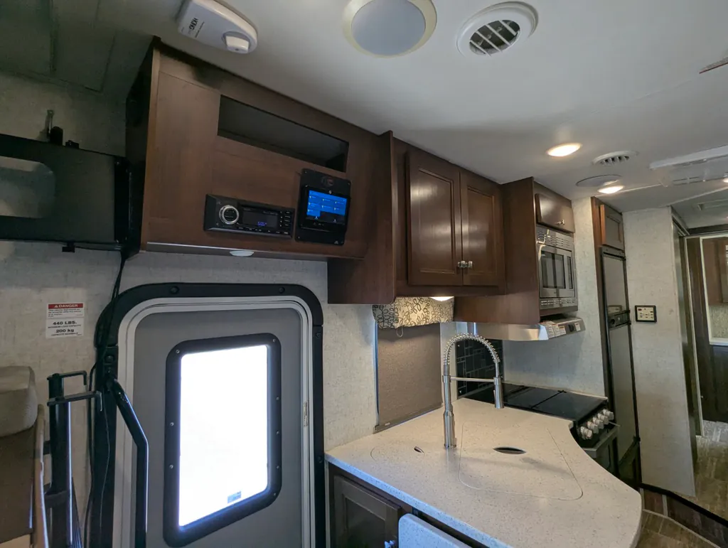 2018 Forest River Forester 2421MS, Photos photo 16