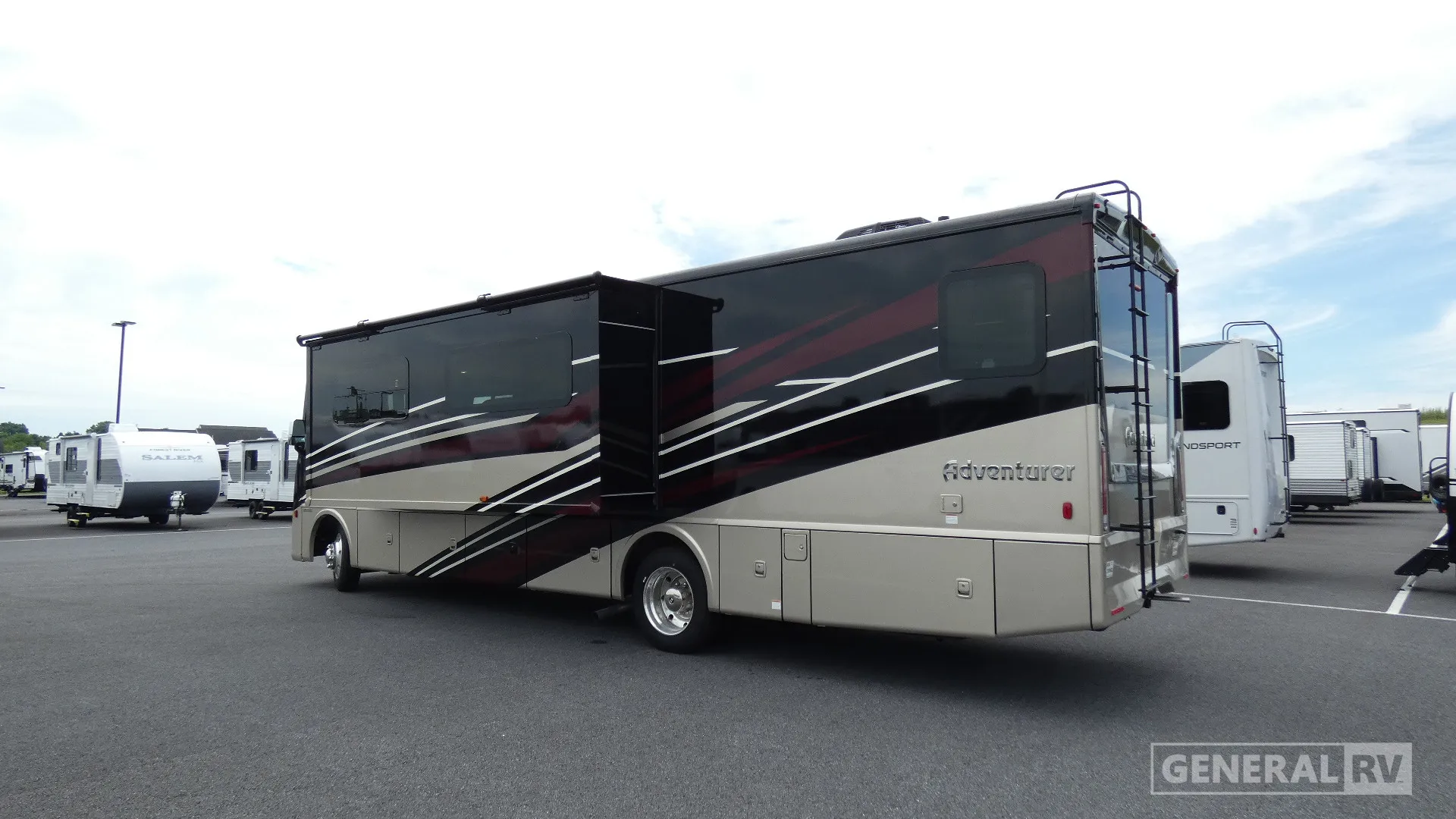 2026 Winnebago Adventurer 35F - Photo 4