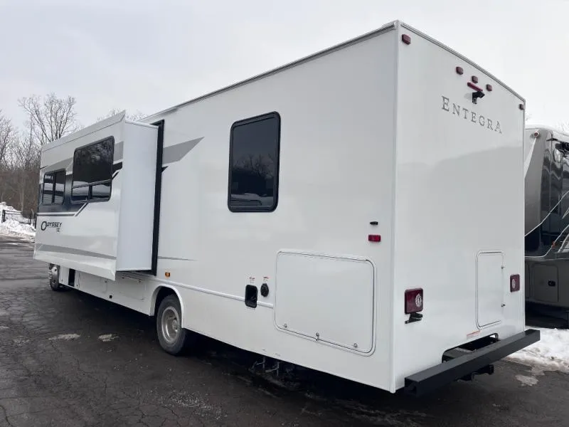 2026 Entegra Coach Odyssey SE 29KF - Photo 4