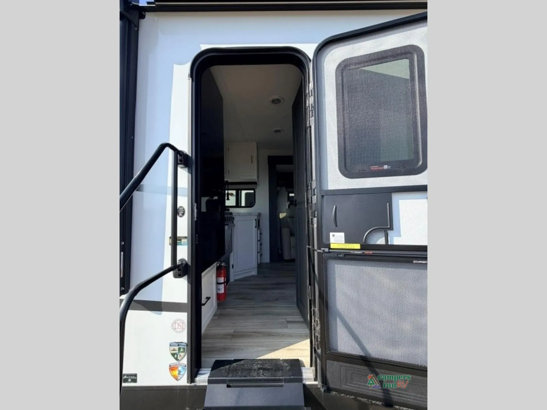 2026 Venture RV SportTrek ST251VRK - Photo 4