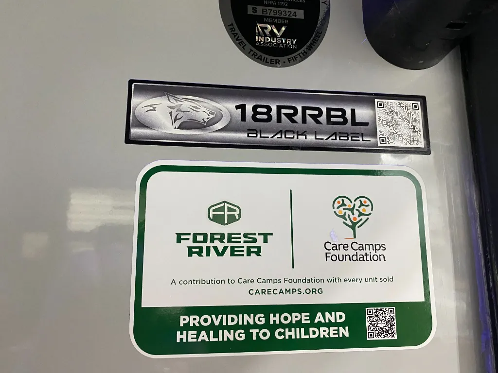 2027 Forest River Cherokee Grey Wolf Black Label 18RRBL — Photo 6