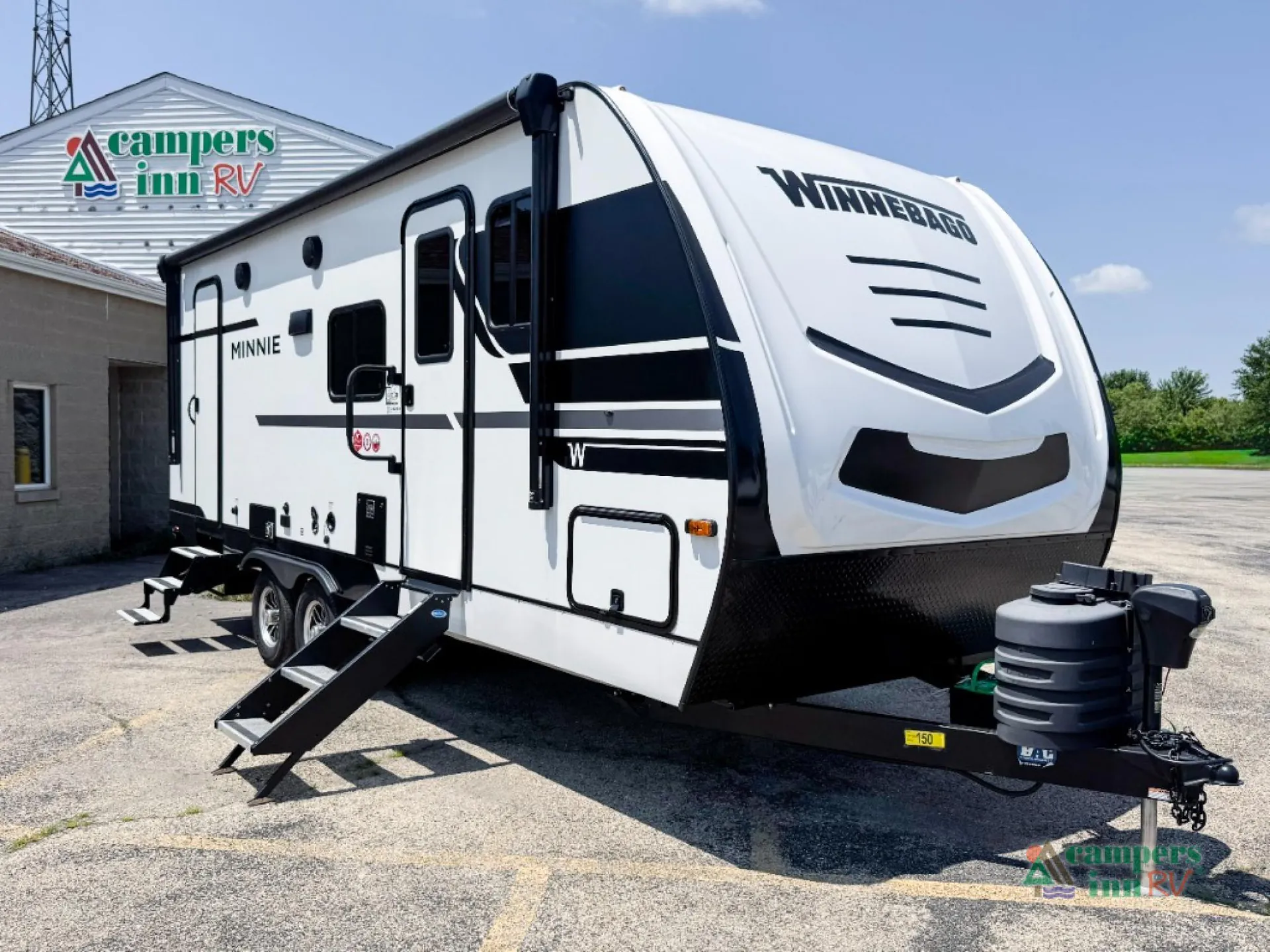2025 Winnebago Minnie 2326BH - Photo 4