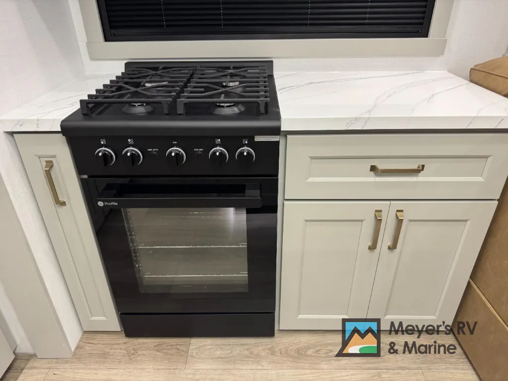 2026 Brinkley Model G 3970, Photos photo 10
