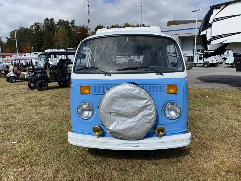 2026 Volkswagen Transporter Campmobile - Photo 3