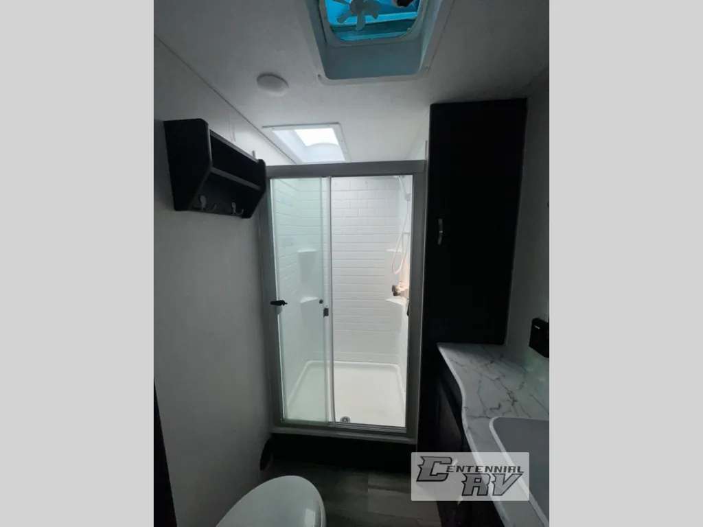 2022 Coachmen Freedom Express Ultra Lite 274RKS, Photos photo 22