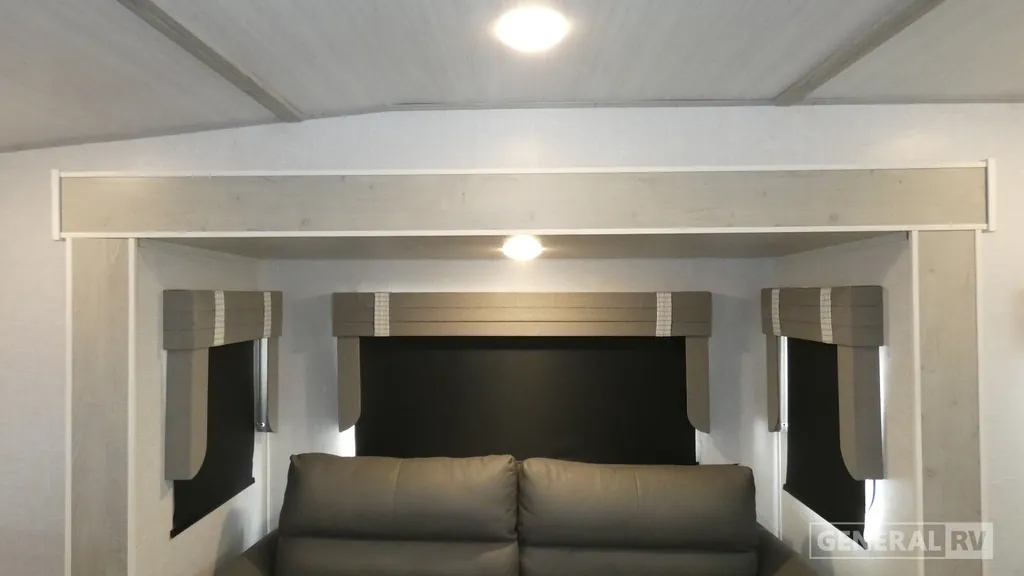 2022 Forest River Impression 320FL, Photos photo 14