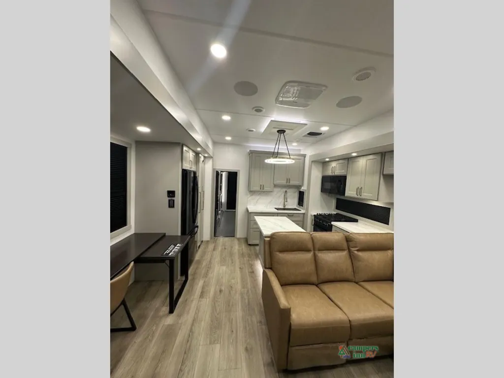 2026 Brinkley Model G 3970, Photos photo 20
