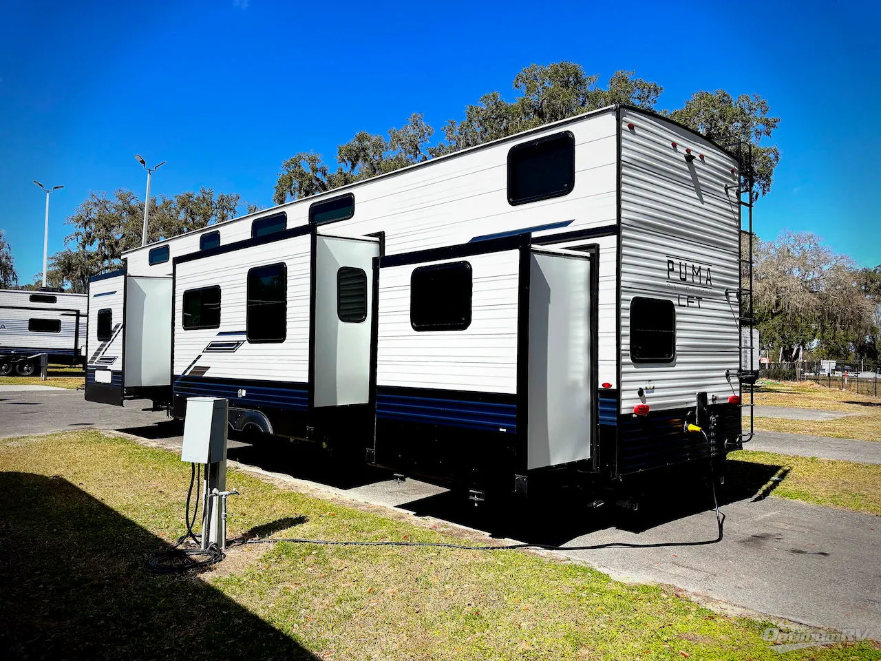 2025 Palomino Puma 429LFT - Photo 4