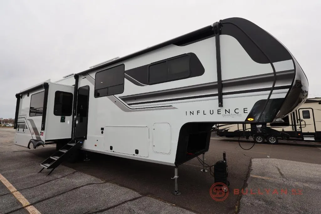 2026 Grand Design Influence 3203GK - Photo 2