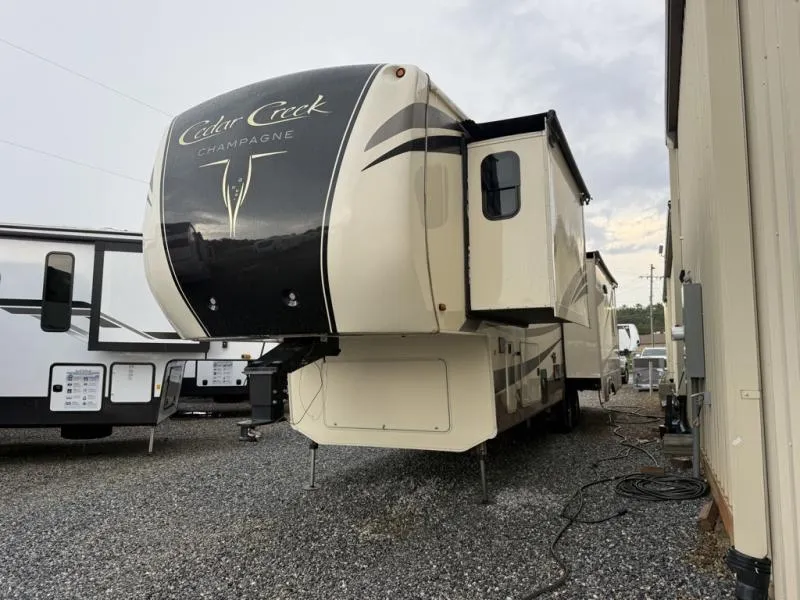 2017 Forest River Cedar Creek Champagne Edition 38EL - Photo 3