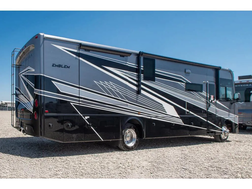 2027 Entegra Coach Emblem 36U, Photos photo 41
