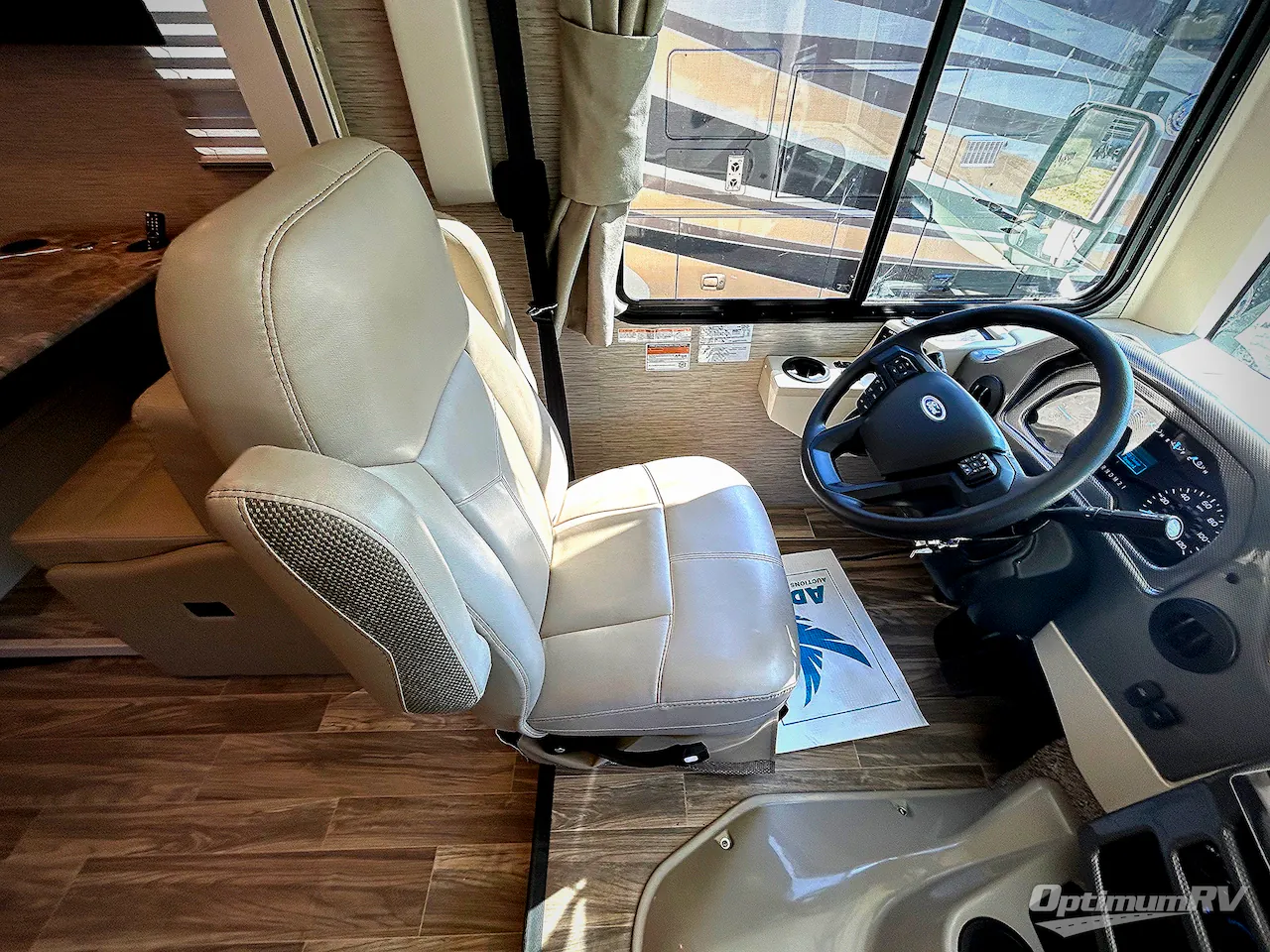 2023 Thor Motor Coach A.C.E 32B - Photo 3