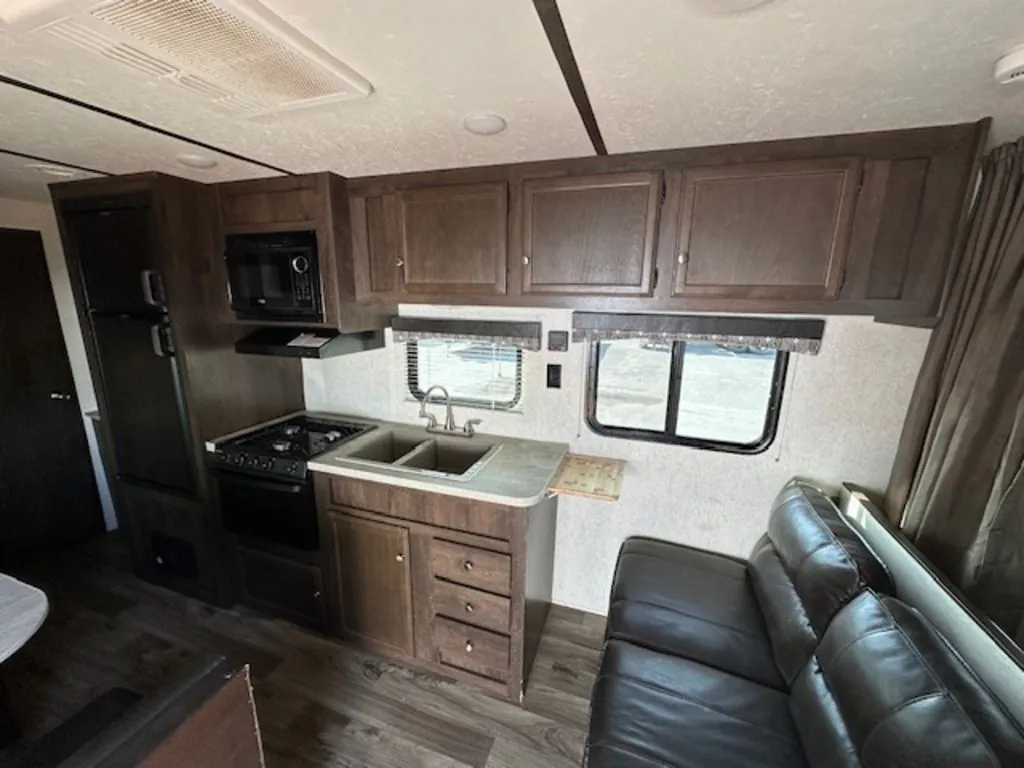 2018 Starcraft Autumn Ridge 26BH, Photos photo 11