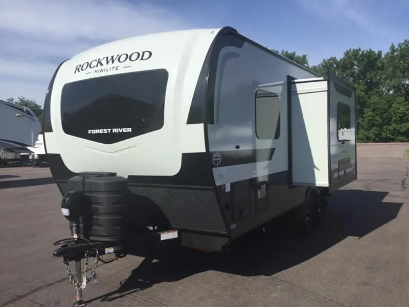 2026 Forest River Rockwood Mini Lite 2109S - Photo 3