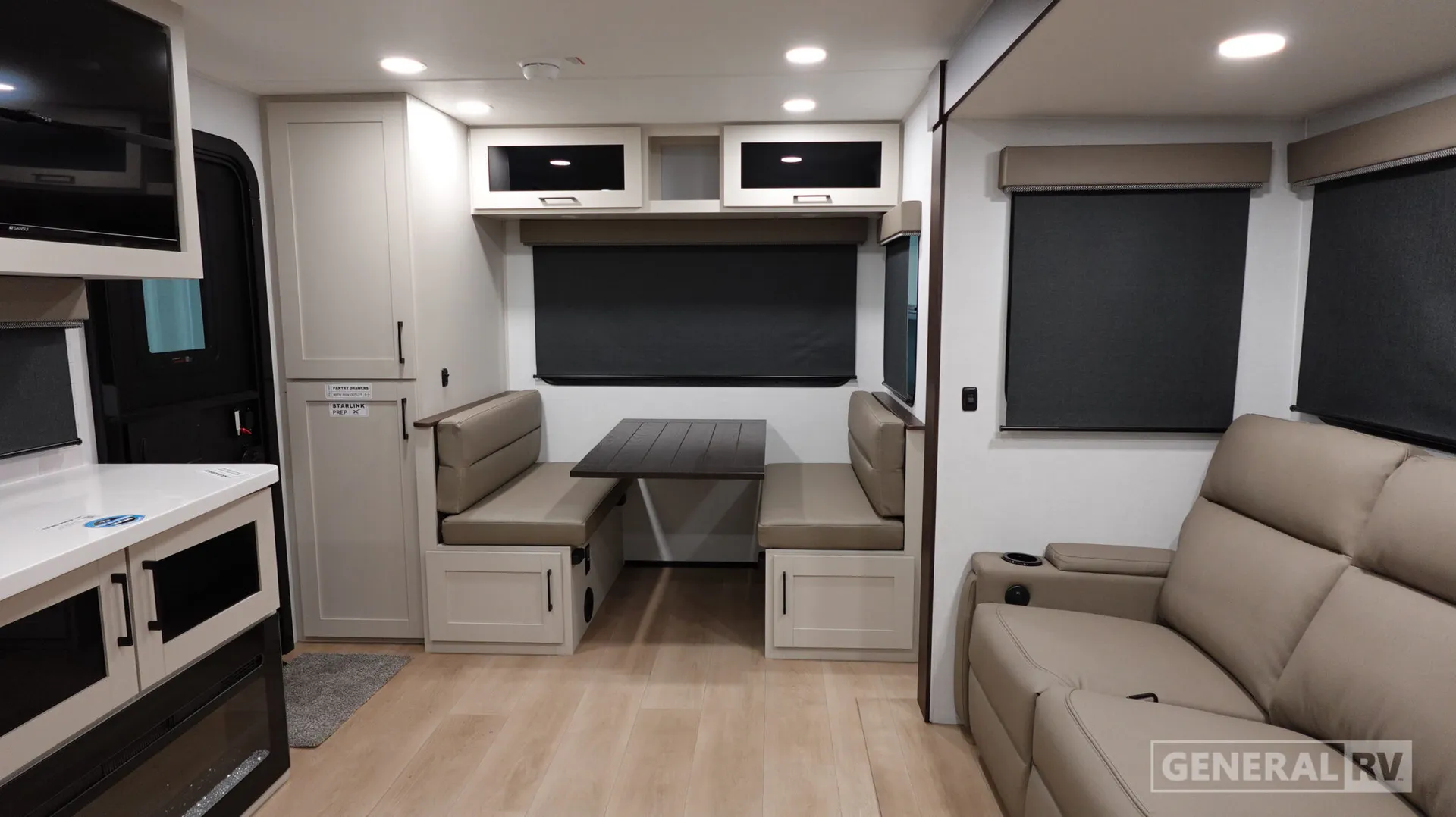 2027 Alliance RV Delta 252RL - Photo 3