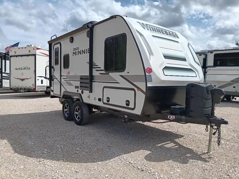 2022 Winnebago Micro Minnie 1808FBS - Photo 2