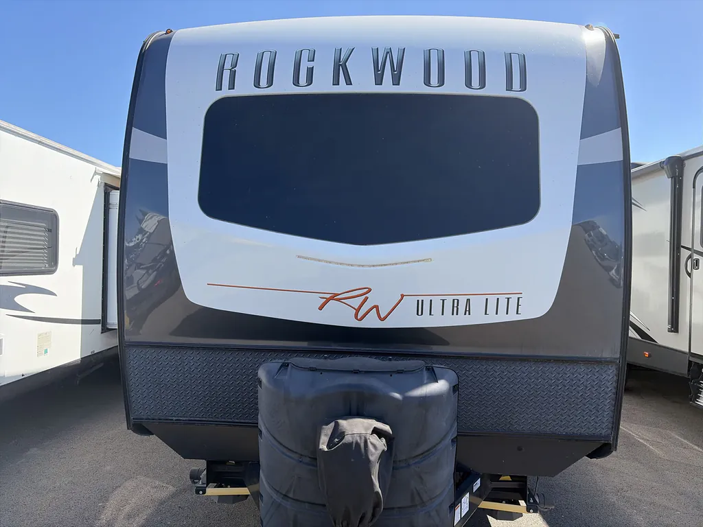 2022 Forest River Rockwood Ultra Lite 2614BS, Photos photo 4