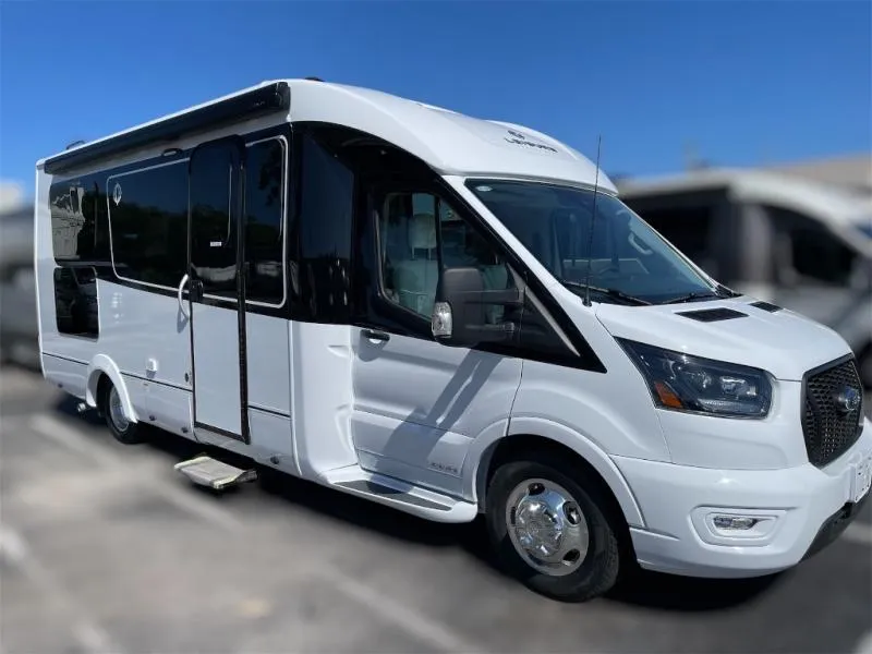 2025 Leisure Travel Wonder W24RL - Photo 2