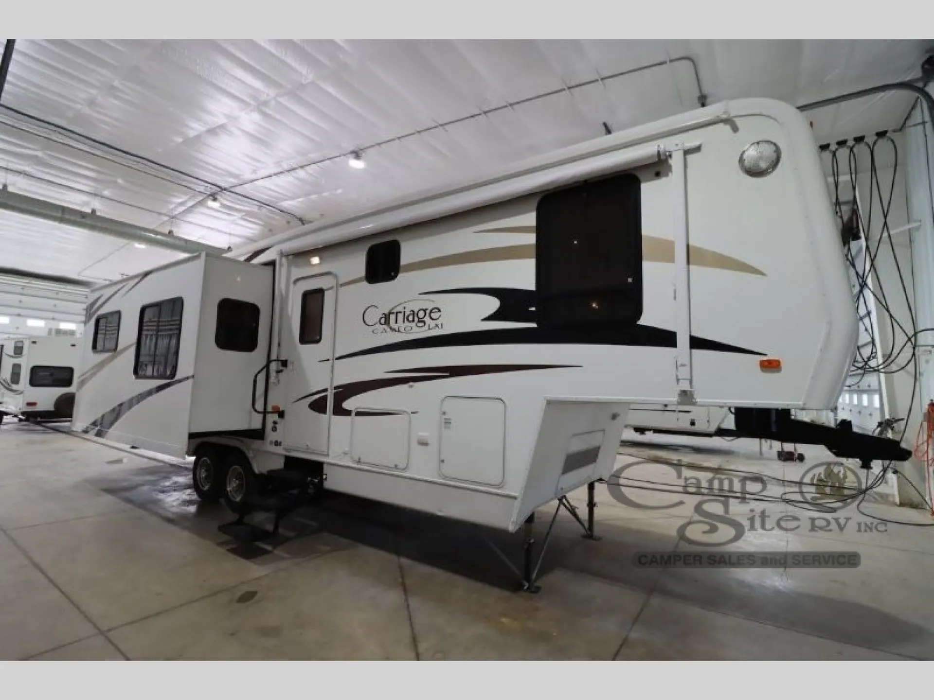 2006 Carriage Cameo 33CKQ - Photo 2