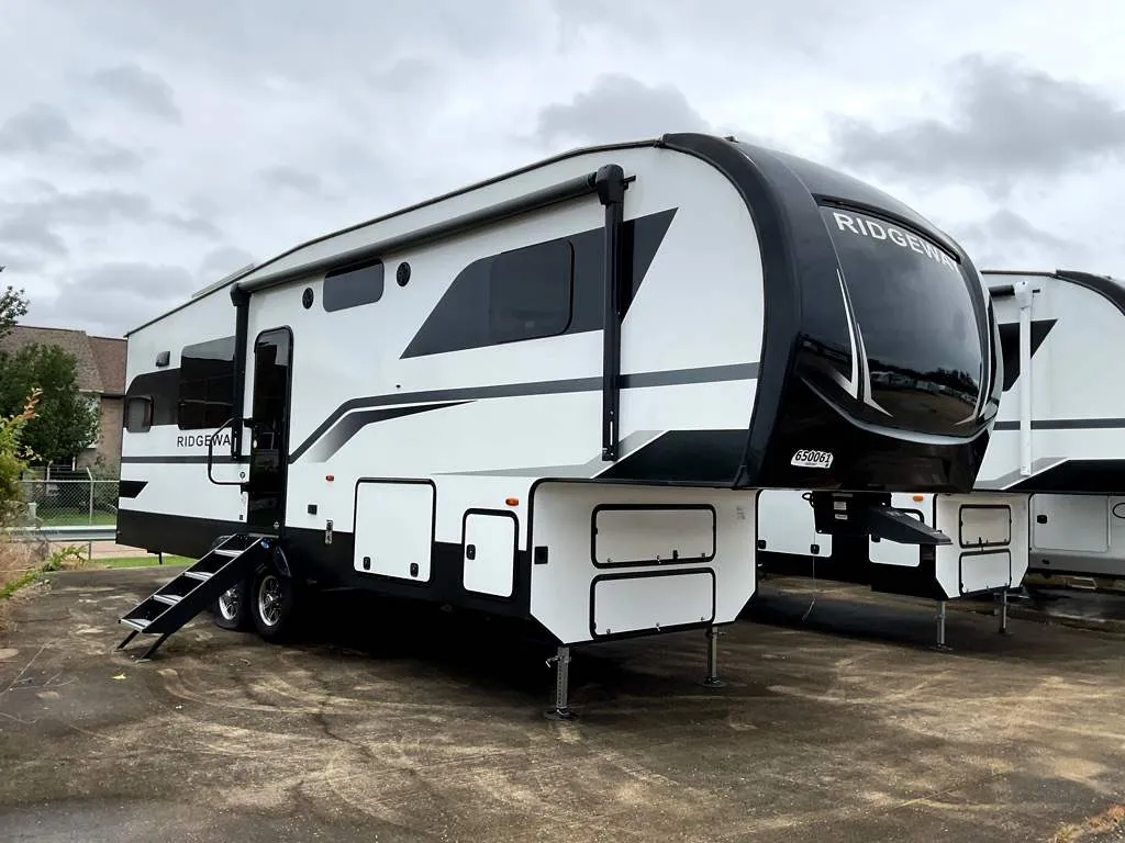 2025 KZ RV Ridgeway 27RK - Photo 2