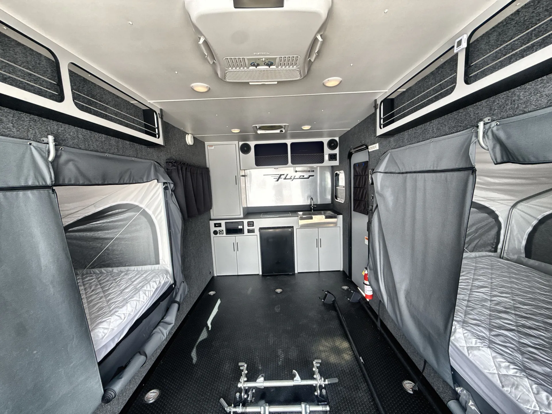 2023 inTech Flyer Discover — living area main