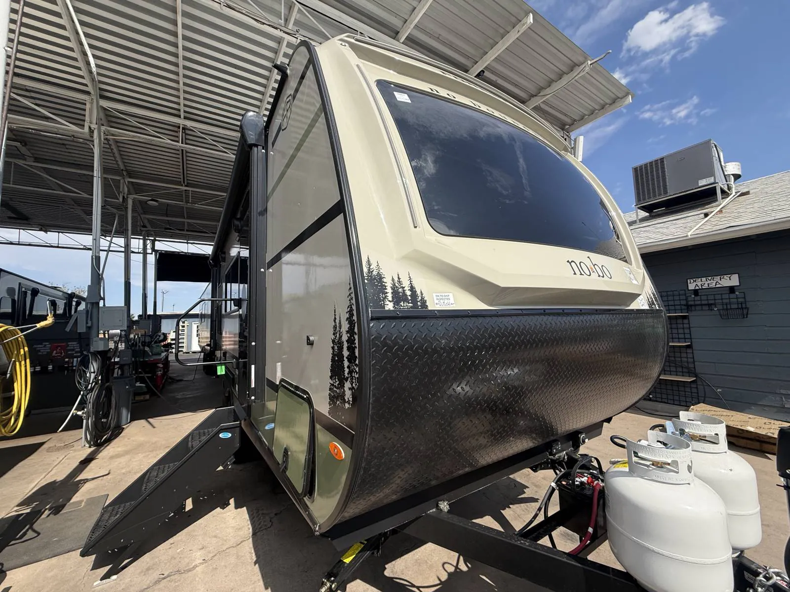 2027 Forest River RV No Boundaries 19.3 - Main photo