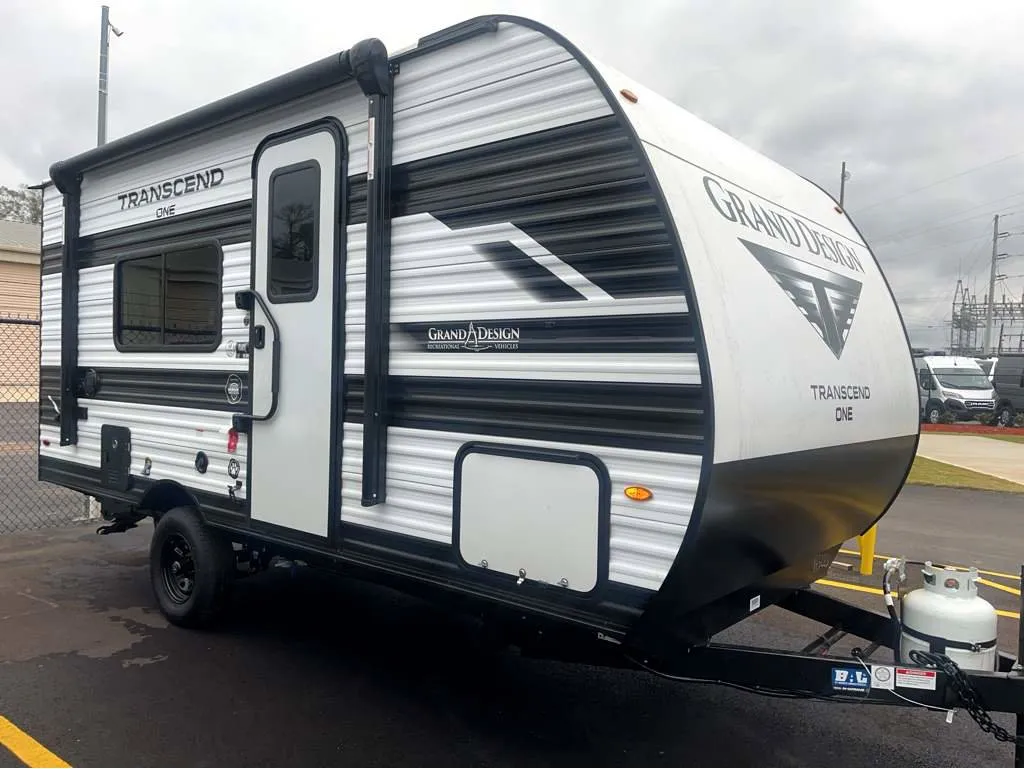 2026 Grand Design Transcend One 151RB - Photo 2