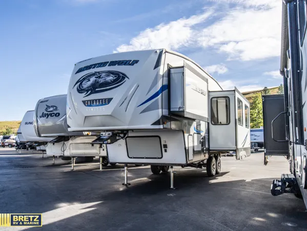 2020 Forest River RV Cherokee Arctic Wolf 255DBH8 - Photo 3