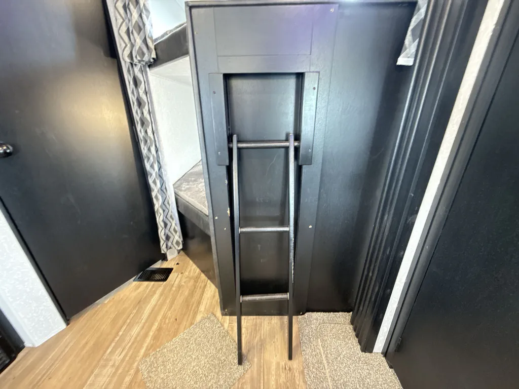 2022 Forest River Cherokee 274BRB, Photos photo 26