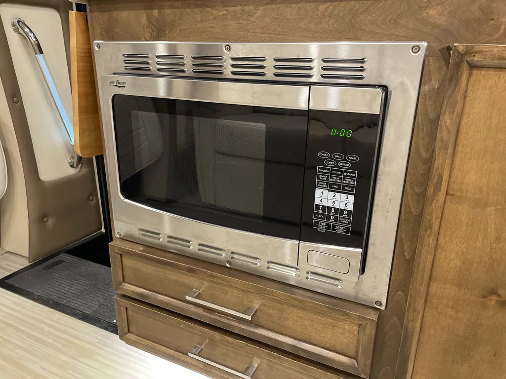 2018 Tiffin Wayfarer 24 FW, Photos photo 11