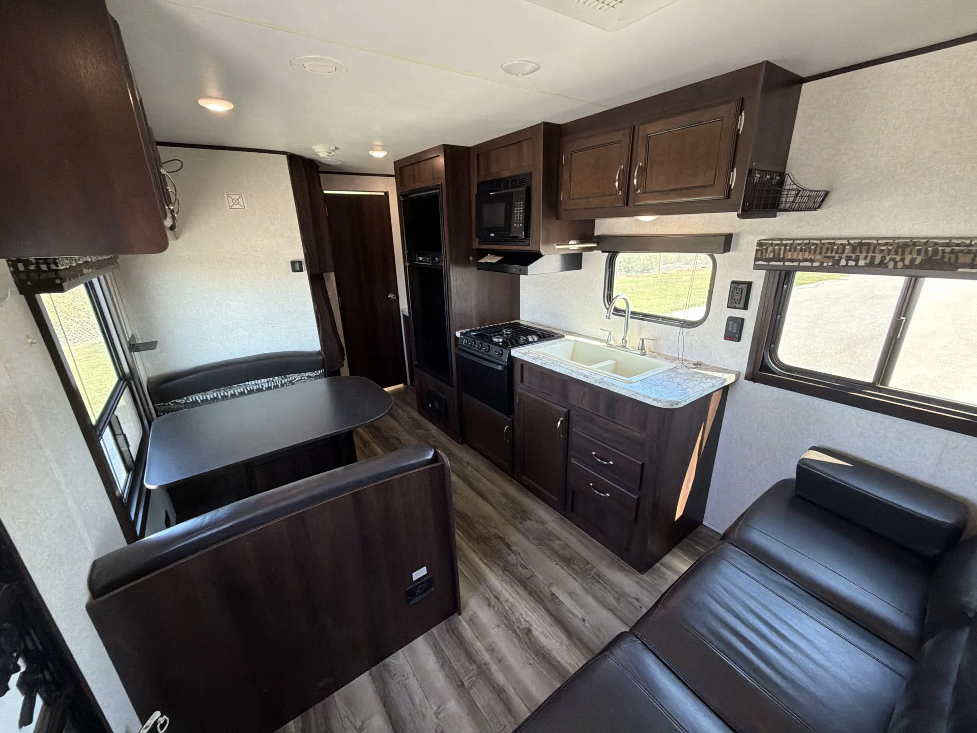2018 Jayco Jay Flight 264BHW — living area main