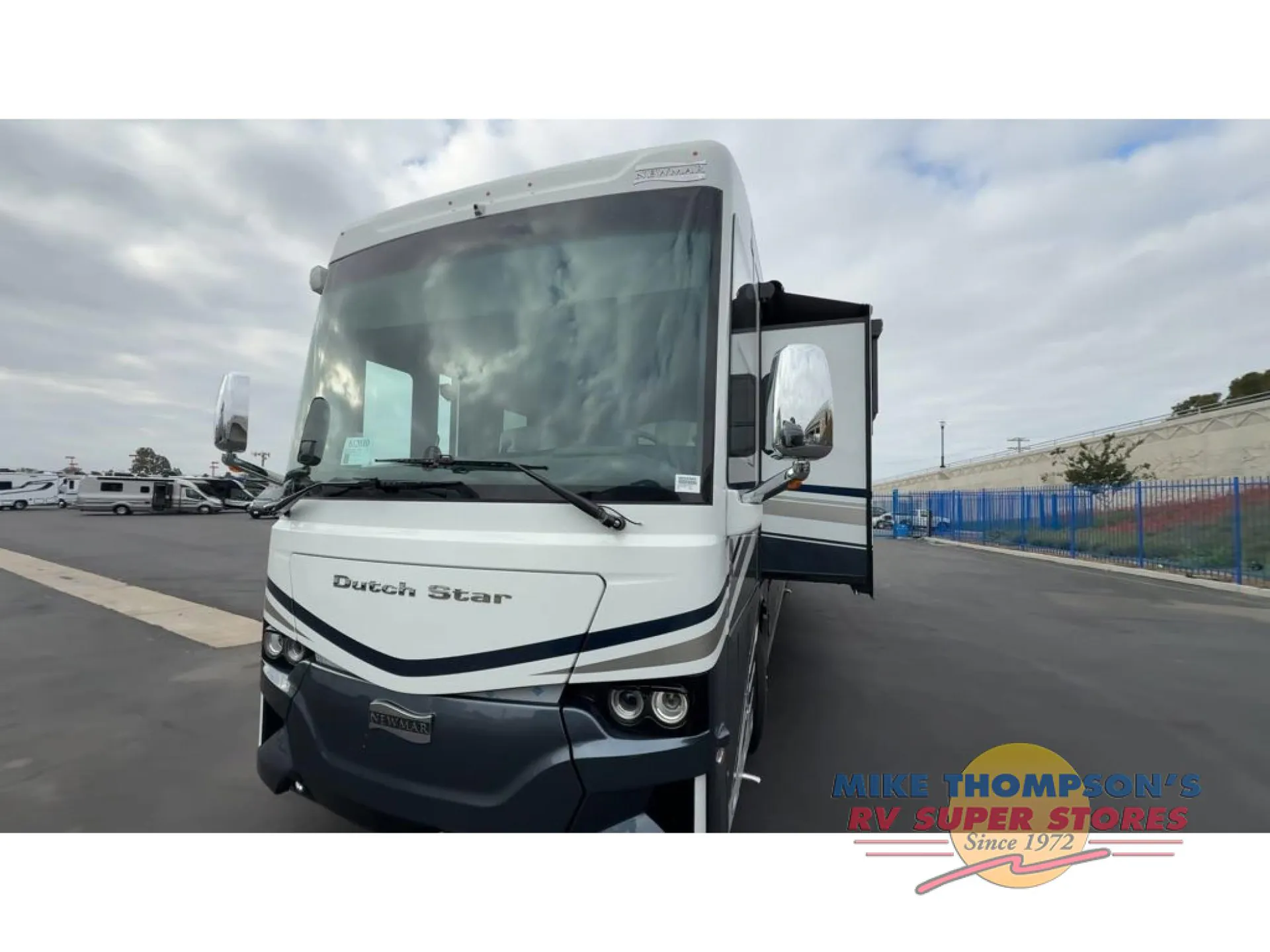 2026 Newmar Dutch Star 3836 - Photo 4