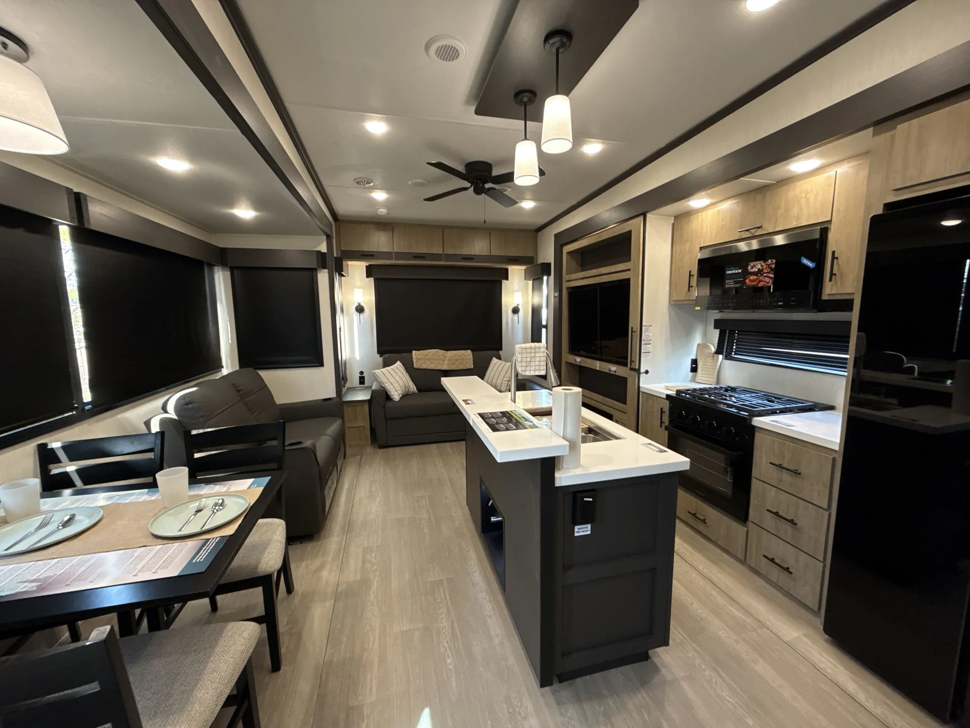 2026 Forest River Campsite Elite 32BAM — living area main