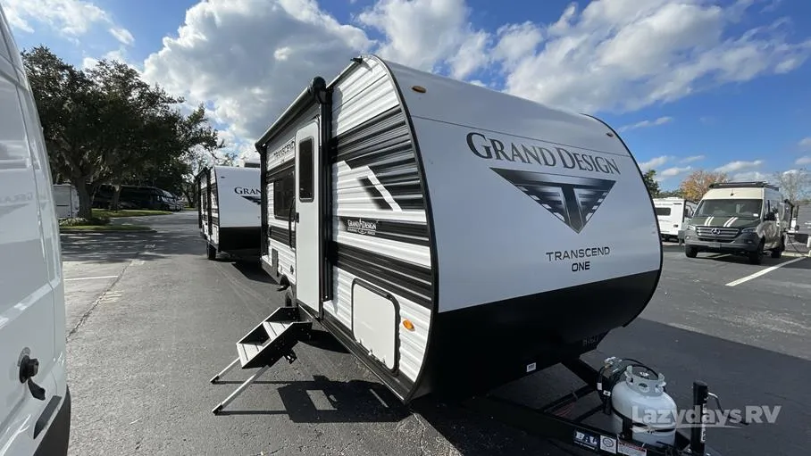 2026 Grand Design Transcend One 151RB - Photo 2