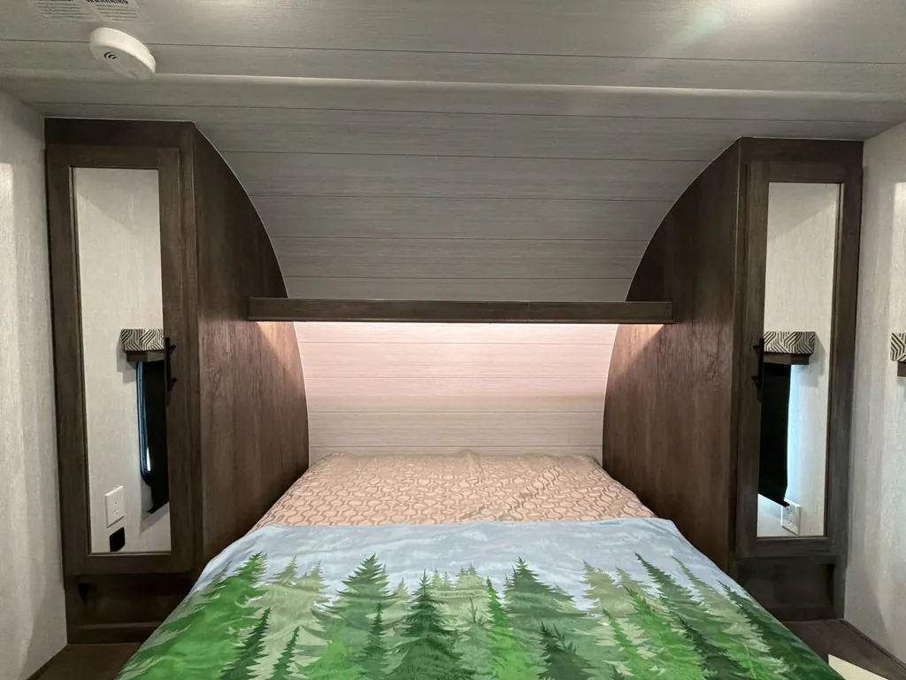 2022 Forest River Stealth FQ2413G, Photos photo 19