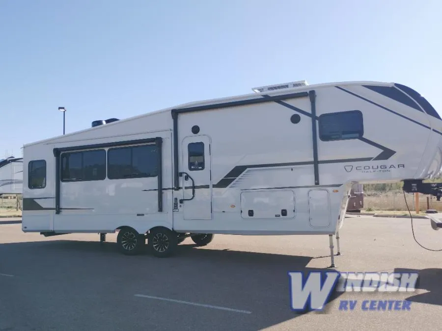 2026 Keystone Cougar Half-Ton 28RLI - Photo 3