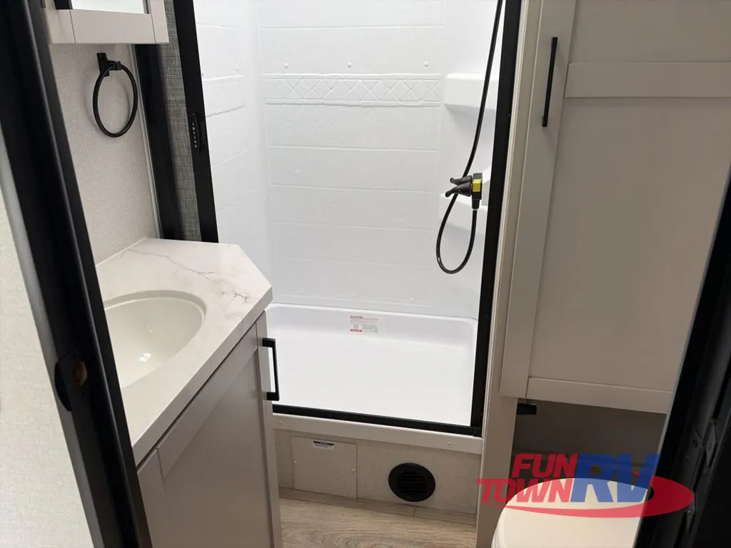 2026 Jayco Jay Feather 29QBH, Photos photo 15