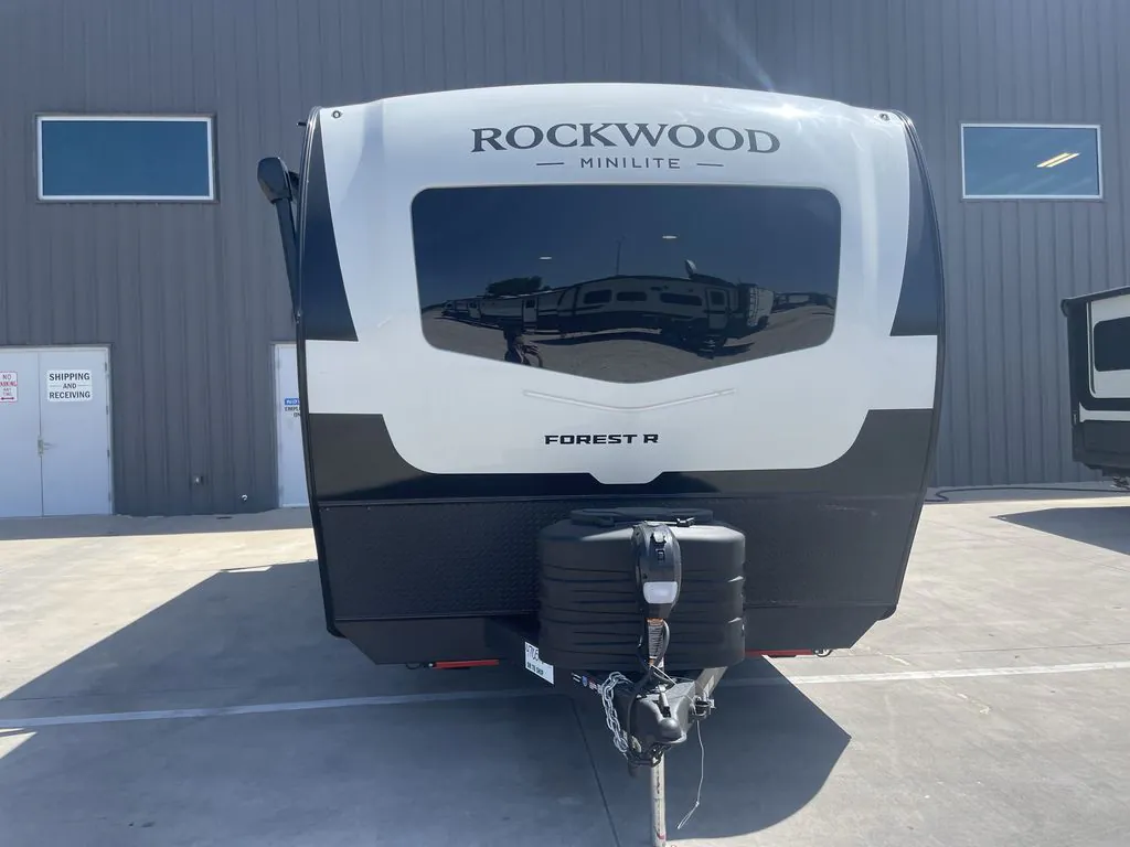 2027 Forest River Rockwood Mini Lite 2109S - Photo 3