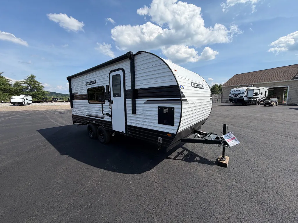 2026 Sunset Park RV Sun Lite 21TH - Photo 2