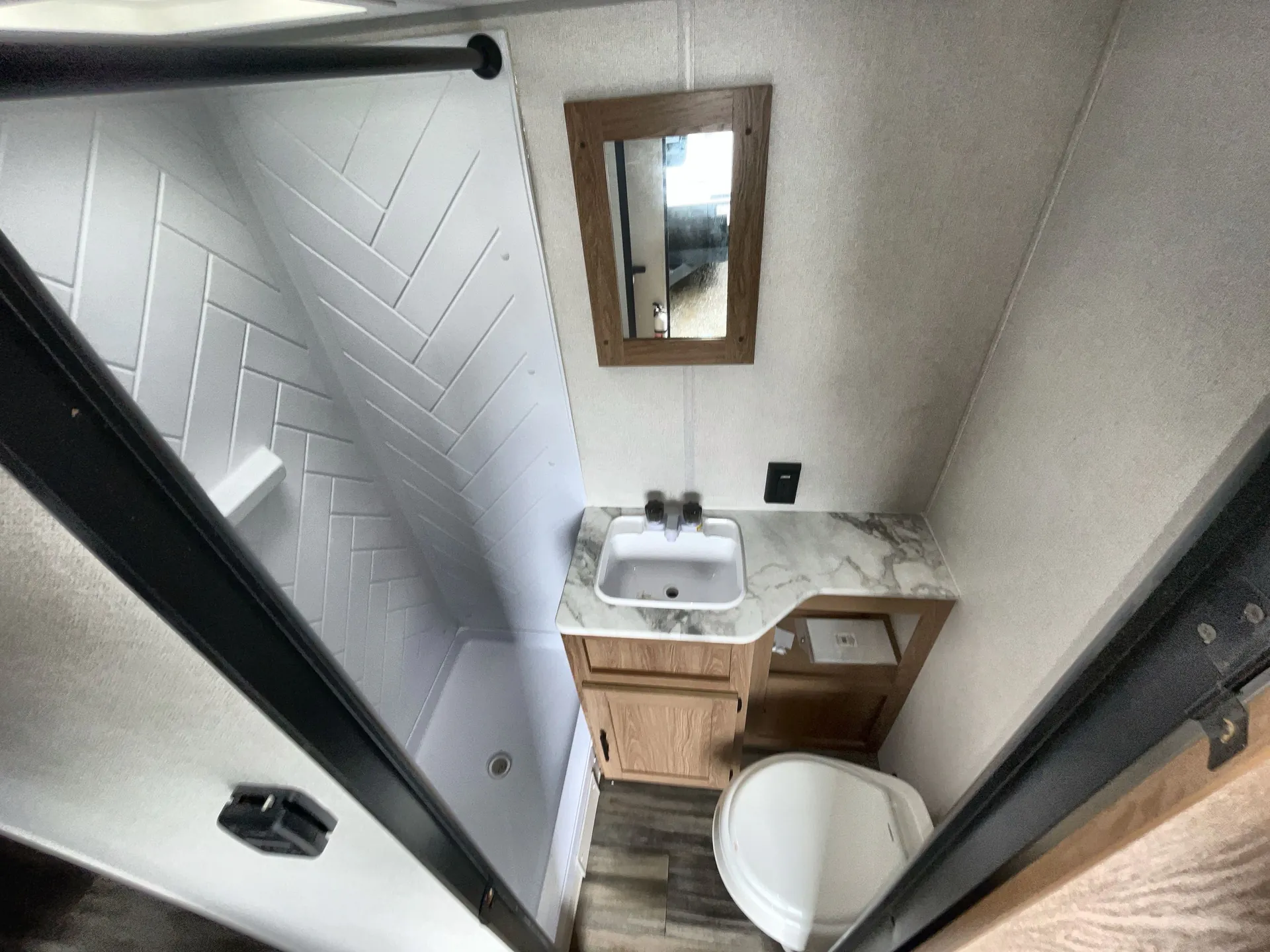 2023 Prime Time Avenger 16RD — living area main