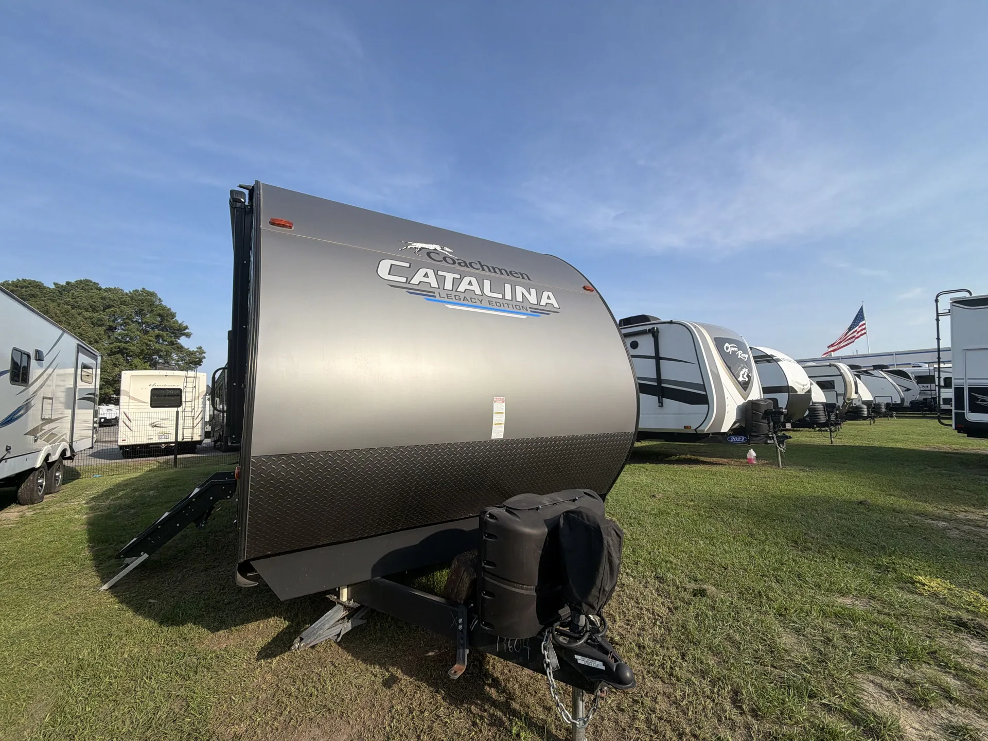 2021 Coachmen Catalina 323BHDS CK - Photo 2