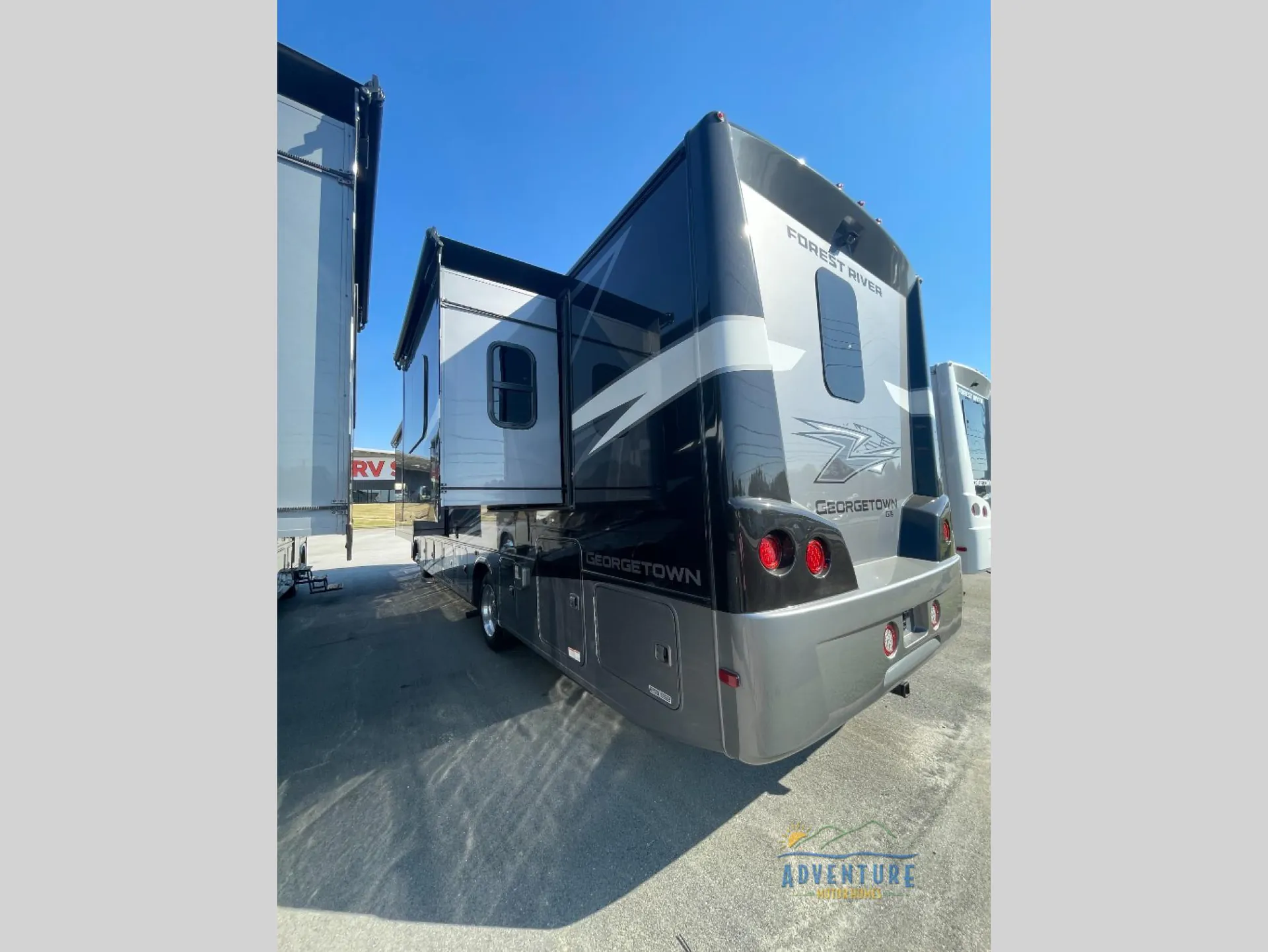 2026 Forest River Georgetown 5 Series 34H5 — Photo 5