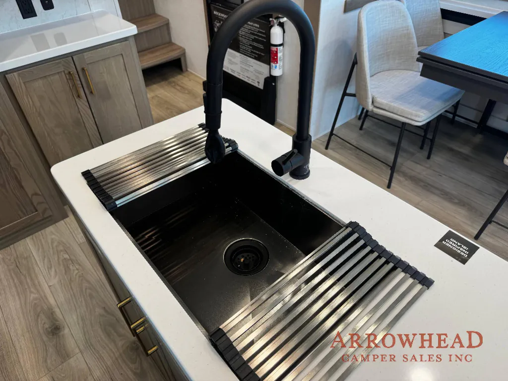 2027 Forest River Rockwood Signature 401SFB, Photos photo 33