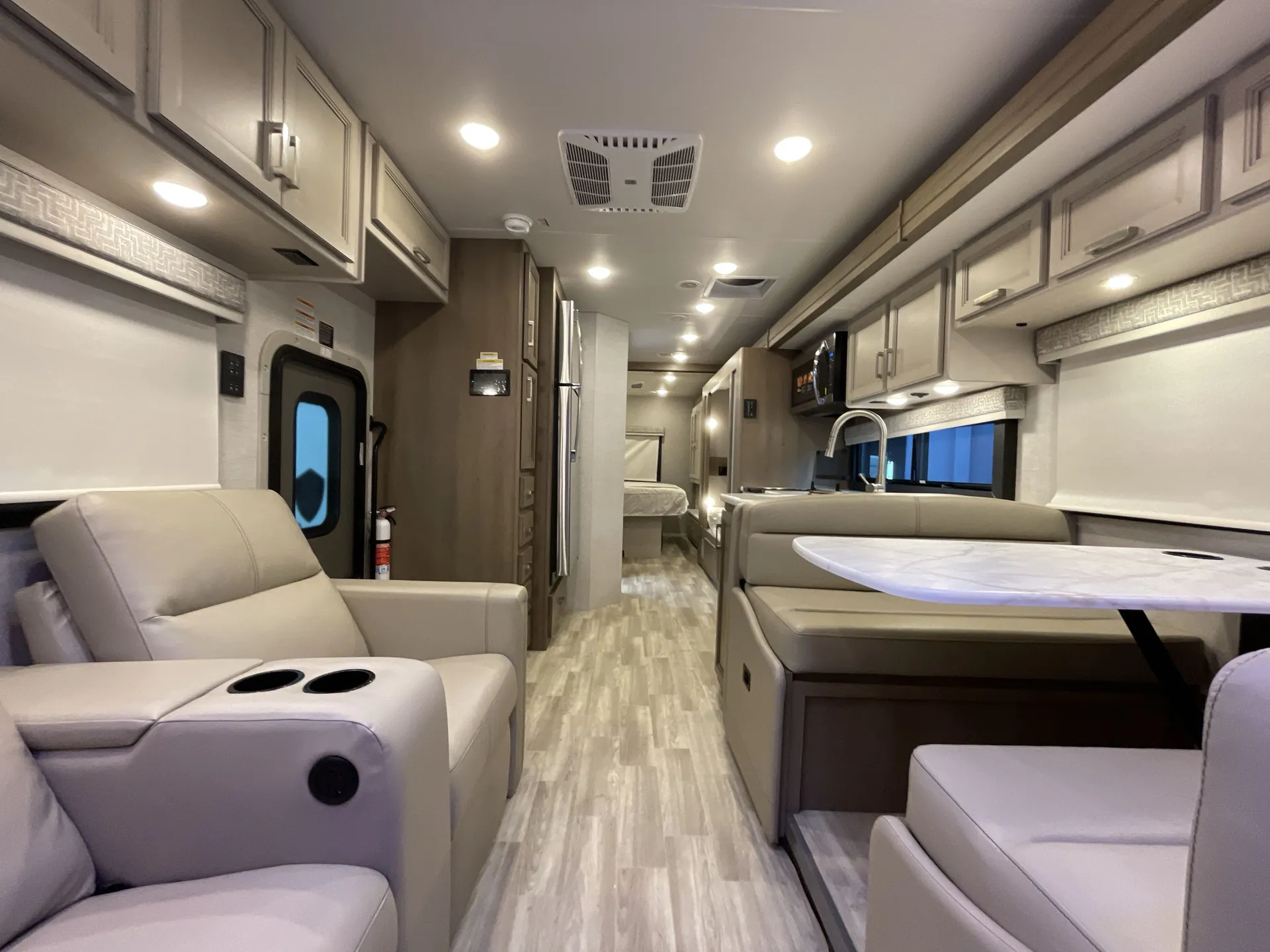 2026 Thor Motor Coach Omni Trail R36 — living area main