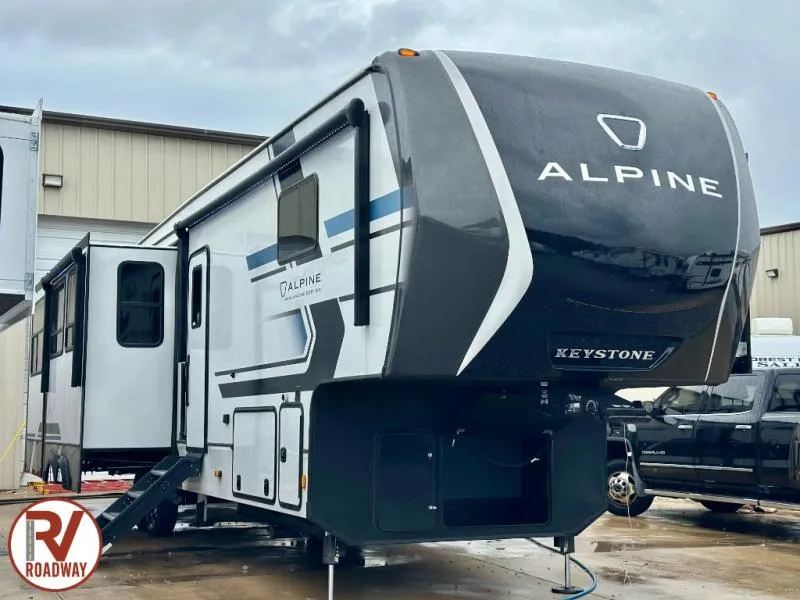 2026 Keystone Alpine Avalanche Edition 366LS - Photo 2