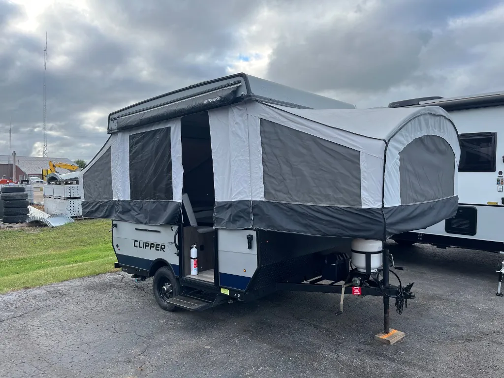 2022 Coachmen Clipper 806XLS - Photo 2