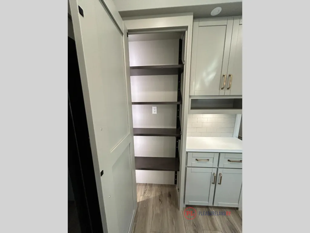 2026 Brinkley Model Z 3515, Photos photo 24